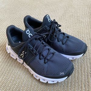 ON Running Cloudswift sneakers